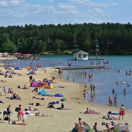 Bernsteinsee Ferienwohnungen Und Apartments Sassenburg Bagian luar foto