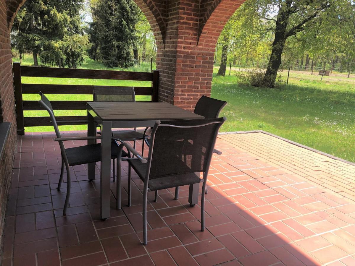 Bernsteinsee Ferienwohnungen Und Apartments Sassenburg Bagian luar foto